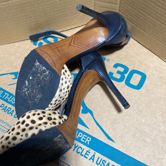 Enzo Angiolini size 6 1/2 animal print - Picture 6 of 6